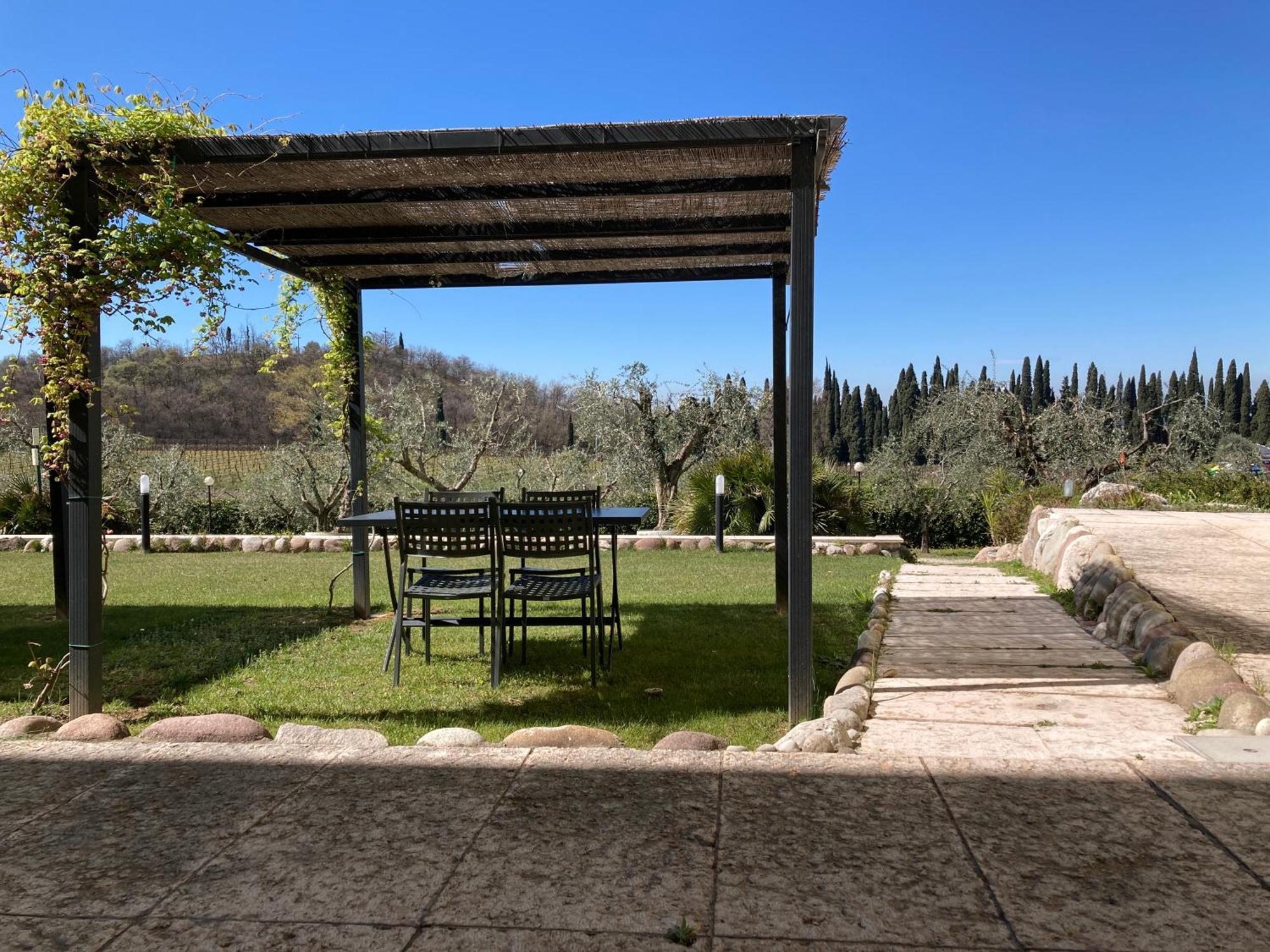 Residence Fontanelle Cavaion Veronese Bagian luar foto