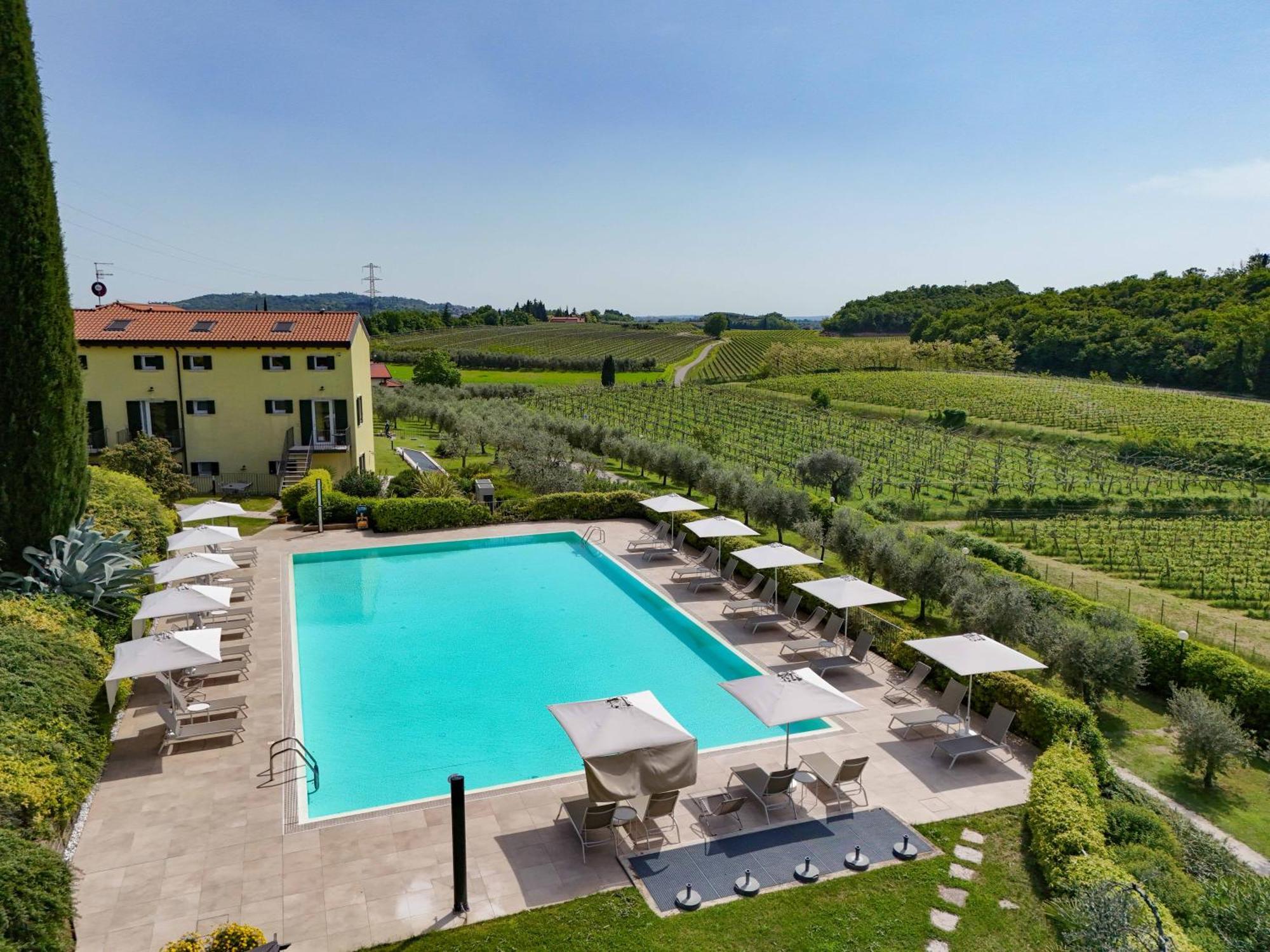 Residence Fontanelle Cavaion Veronese Bagian luar foto
