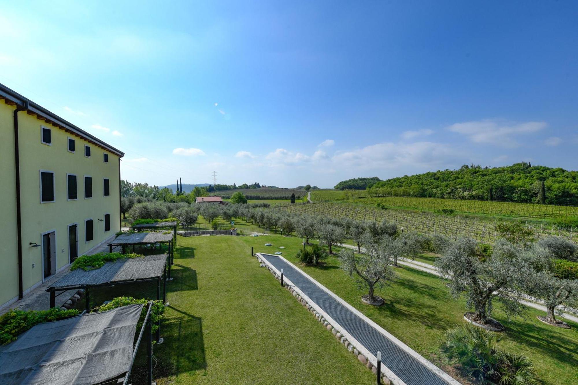Residence Fontanelle Cavaion Veronese Bagian luar foto